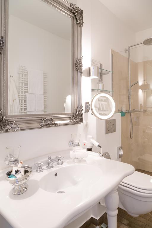 Miramar Hotel 5*